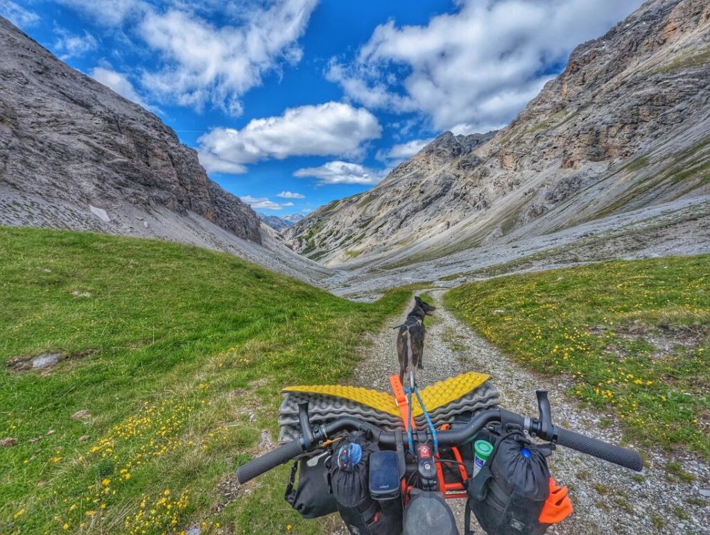 Entspannt bergab Richtung Bormio